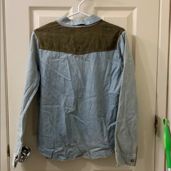 Loft 82 denim button up - Picture 4 of 4
